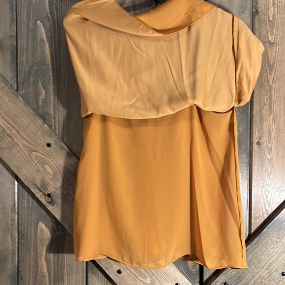 Inc | Tank Top - Picture 4 of 4